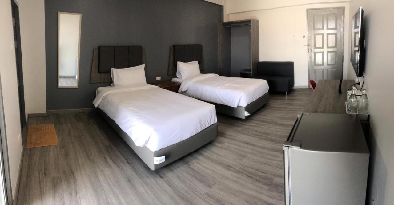 Neo Hotel Khon Kaen Exteriör bild